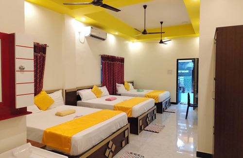 Chettikulam Cabina | HOTEL SONIA MAHI INN