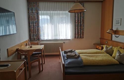 Kartitsch Cama Y Desayuno | Hotel Sonnblick