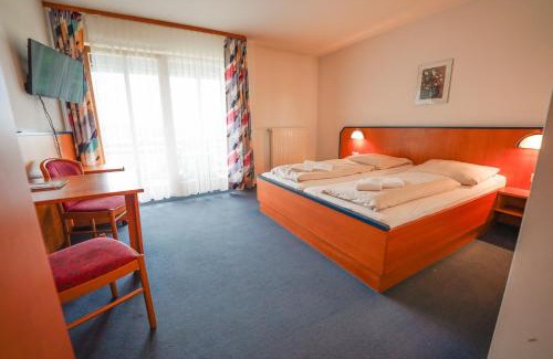 Sonnen Hotel | Hotel Sonnenhof - Tante ALMA`s Sommerfrische