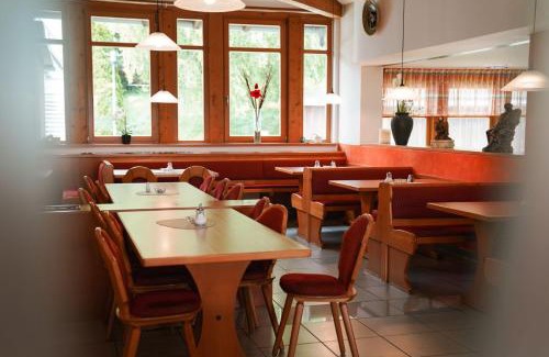 Sonnen Hotel | Hotel Sonnenhof - Tante ALMA`s Sommerfrische