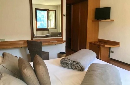 Temu Cama Y Desayuno | Hotel Sorriso