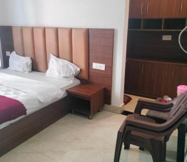 Rishikesh Hotel | Hotel Star Hills # Car Parking # lift