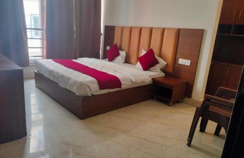 Rishikesh Hotel | Hotel Star Hills # Car Parking # lift
