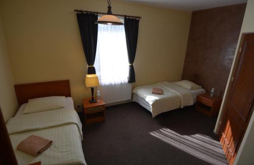 Izabelin Hotel | Hotel Stawisko Klaudyn