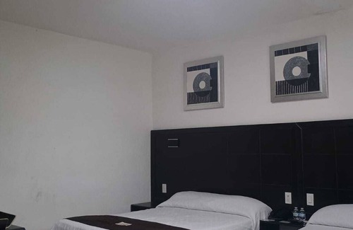 Granjas del Marqués Hotel | Hotel Stone