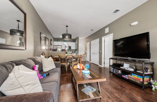 Kissimmee Casa | Hotel Style comfortable beds 🛏️