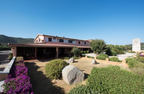 Chia Hotel | Hotel Su Giudeu