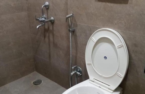 Hyderabad Hotel | Hotel Subrub central- Birla Mandir