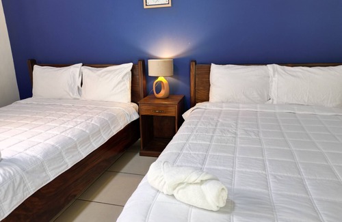 San Salvador Casa | Hotel Sueños