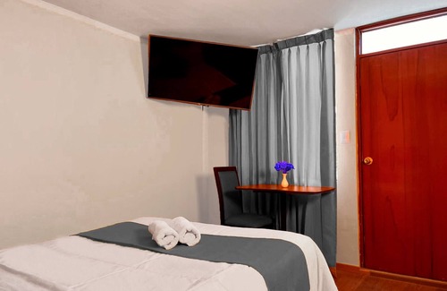 José Luis Bustamante y Rivero Hotel | HOTEL SUITE FLORENCE