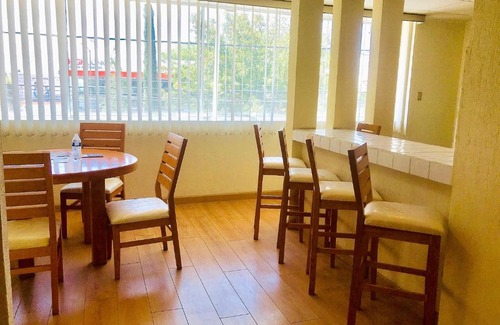 San Luis Potosí Hotel | Hotel & Suites Victoria