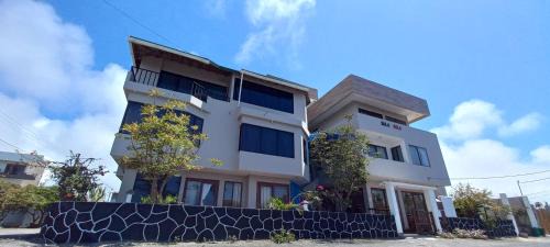 Puerto Villamil Hotel | Hotel Sula Sula