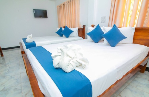 Trincomalee Hotel | Hotel Sun Blue
