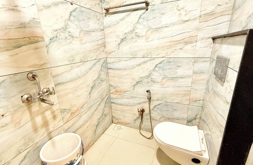 Ujjain Hotel | Hotel Suncity - near All main Places