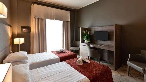 Zona Lancetti Hotel | Hotel Sunflower
