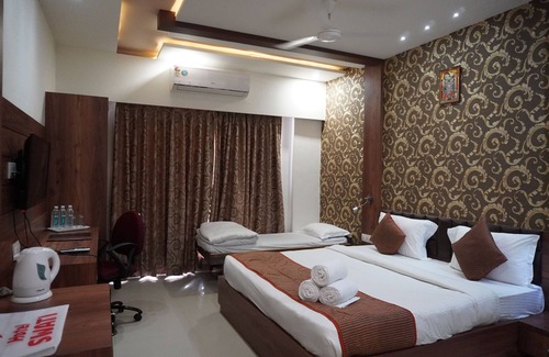 Dwarka Hotel | Hotel Swati