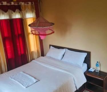 Sauraha Hotel | Hotel Sweetland