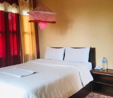 Sauraha Hotel | Hotel Sweetland