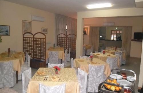 Corigliano Calabro Hotel | Hotel Tania