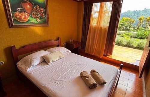 Orosi Hotel | Hotel Tapanti Media de Orosi