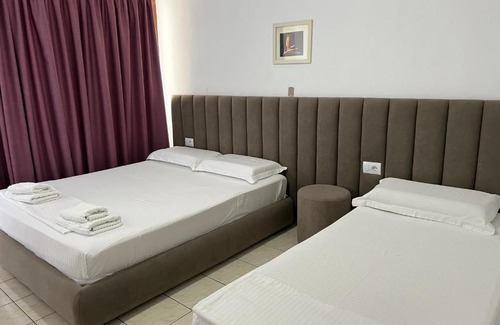 Qender Hotel | Hotel Tatzati