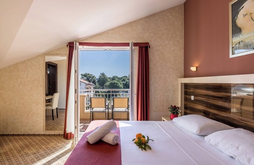 Zrce Hotel | Hotel Terra