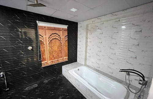 Ahmedabad Hotel | Hotel The Grand Near Maninagar Railway Station Ahmedabad