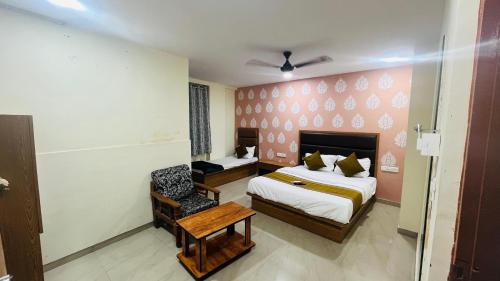 Ahmedabad Casa | Hotel The Lead