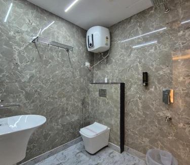 South West Hotel | Hotel The Olive Aero Suite Near Delhi Airport