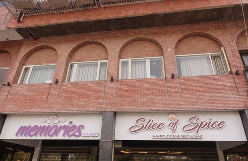 Sector 5 Hotel | HOTEL THE SAFFRON PARK