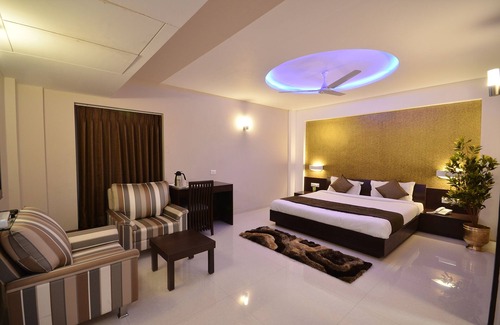 Rajkot Hotel | Hotel The Sentosa