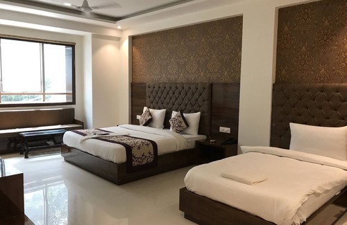 Mahipalpur Hotel | Hotel The Vegas