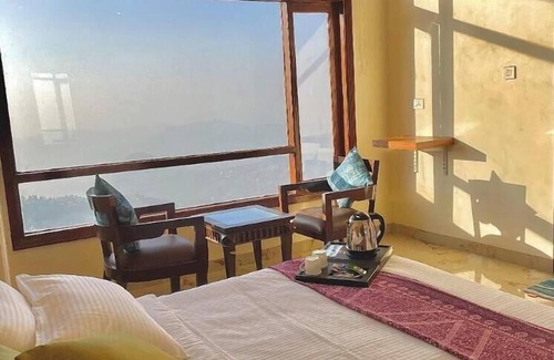 Shoghi Hotel | Hotel The Waypoint Inn