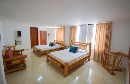 Armenia Hotel | Hotel Toledo Plaza