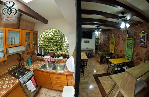 La Cruz Hotel | Hotel Tres Sofias