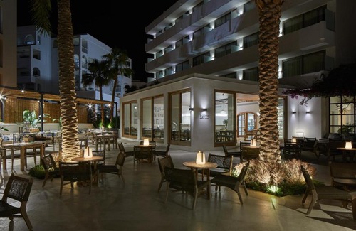 Santa Eulalia del Río Hotel | Hotel Tres Torres