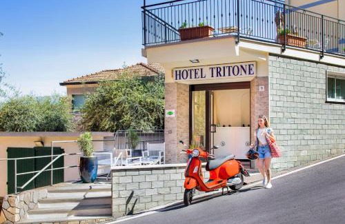 Laigueglia Hotel | Hotel Tritone