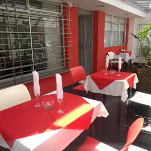Quinta Paredes Hotel | Hotel TuKasa Inn