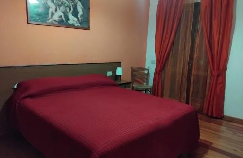 Castel di Tora Hotel | Hotel Turano