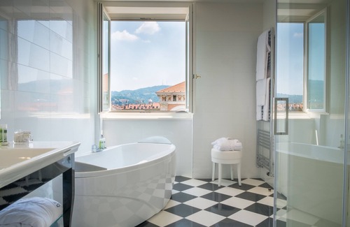 Historic Centre Hotel | Hotel Turin Palace