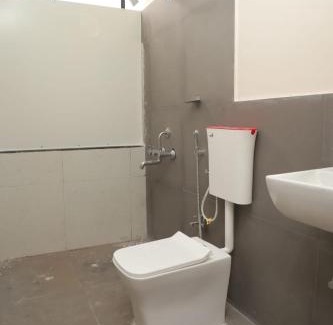Hatkalangda Cabina | Hotel Ujwal Pure Veg Family Restaurant and lodging