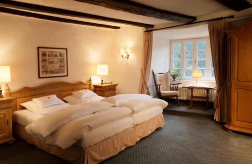 Attendorn Hotel | Hotel und Restaurant Burg Schnellenberg