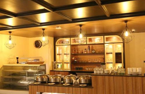 Mohangarh Hotel | Hotel V Hazratganj