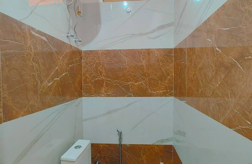 Varanasi Casa | Hotel Valencia Stay