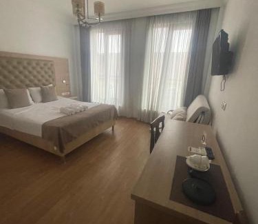 Batumi Hotel | Hotel Varios