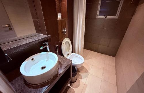 Kopar Khairane Hotel | Hotel Varishtta