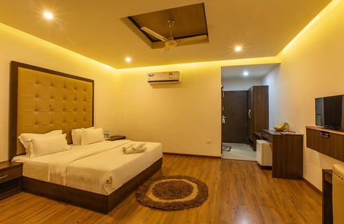 Rishikesh Hotel | Hotel Vasundhara Palace cerca de Ram Jhula Rishikesh, cerca del río Ganges