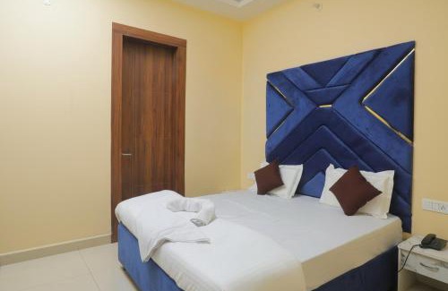 Delhi Hotel | hotel vcr inn