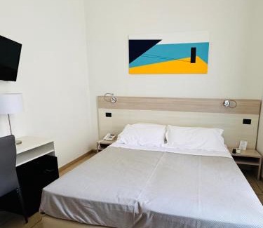 La Spezia Historic Centre Hotel | Hotel Venezia