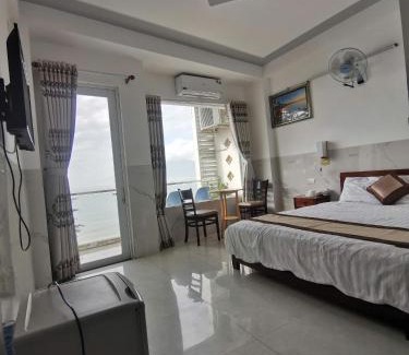 Quy Nhon Hotel | Hotel Vi-vu nhìn ra biển